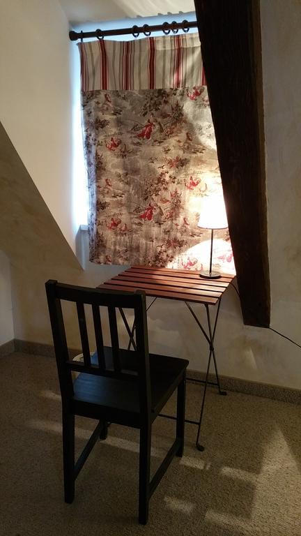 Chambres Touristiques La Cour Des Hotes Оберне Экстерьер фото